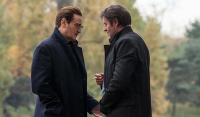 污碳剧照的剧照