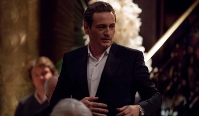 污碳剧照的剧照