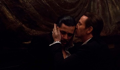 污碳剧照的剧照