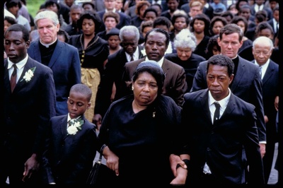 烈血大风暴剧照的剧照