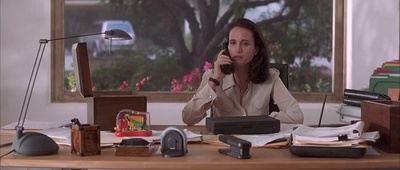 终结暴力剧照的剧照