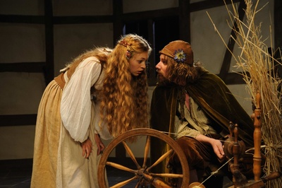 侏儒怪剧照的剧照