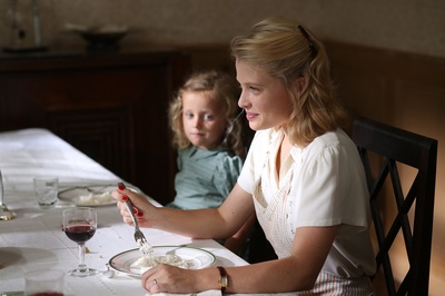 隐秘的恋情剧照的剧照