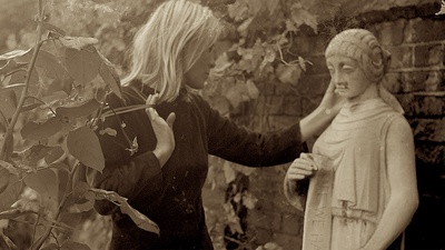 玛丽安和莱昂纳德：情话剧照的剧照