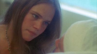 骚的过火剧照的剧照