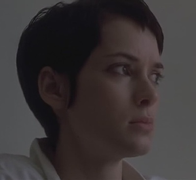 移魂女郎剧照的剧照