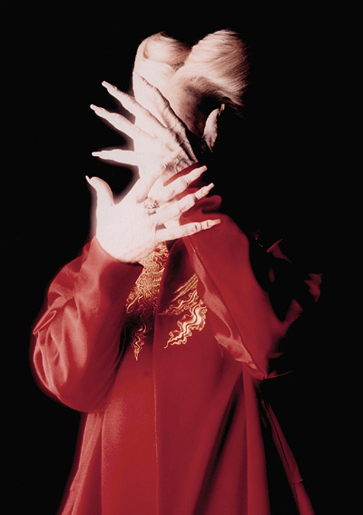 惊情四百年剧照的剧照