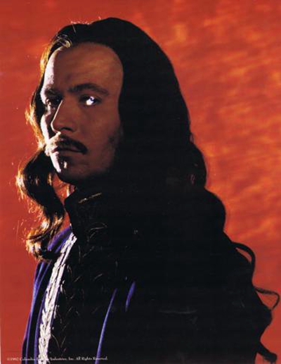 惊情四百年剧照的剧照