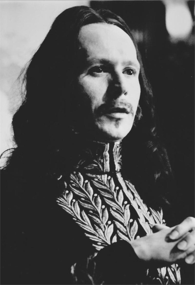 惊情四百年剧照的剧照