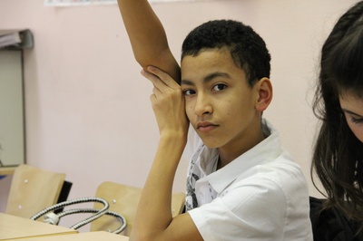 巴别塔之校剧照的剧照