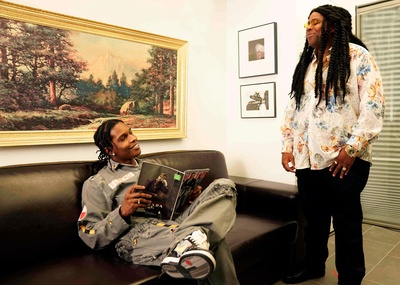 周六夜现场：唐纳德·格洛弗剧照的剧照