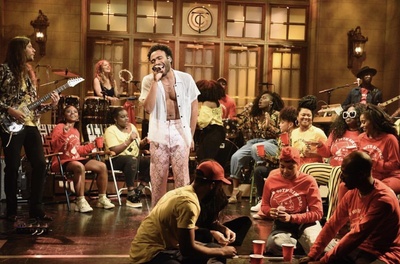 周六夜现场：唐纳德·格洛弗剧照的剧照