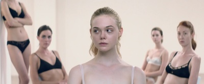 霓虹恶魔剧照的剧照