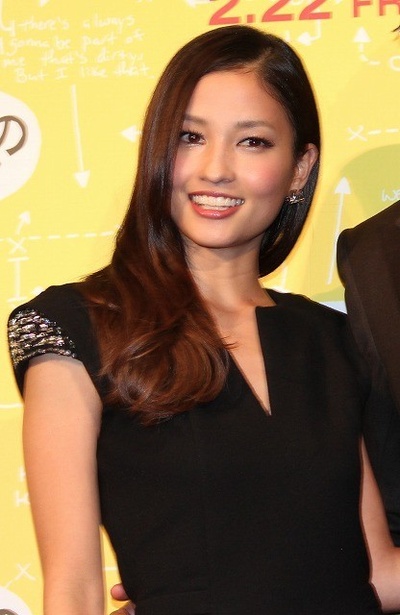 乌云背后的幸福线剧照的剧照