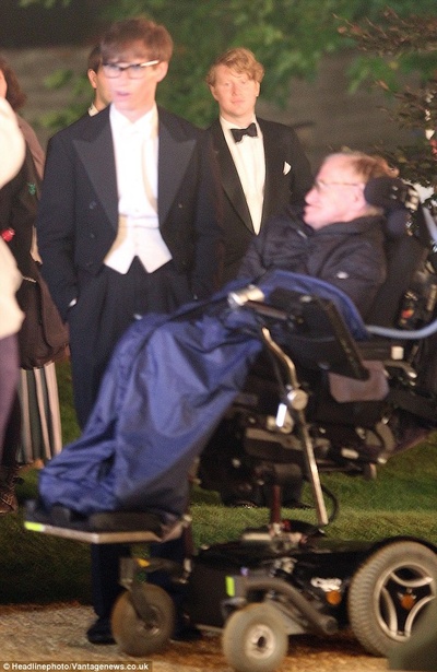 万物理论剧照的剧照