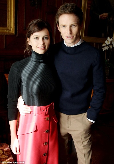 万物理论剧照的剧照