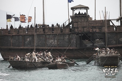 鸣梁海战剧照的剧照