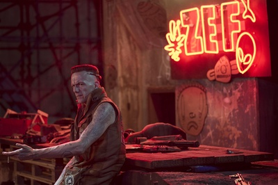 超能查派剧照的剧照