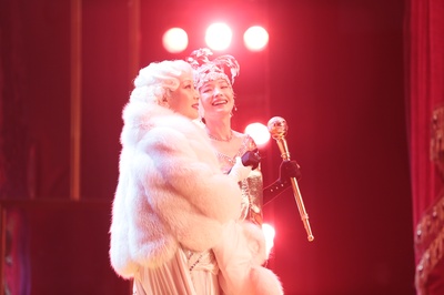 一步之遥剧照的剧照