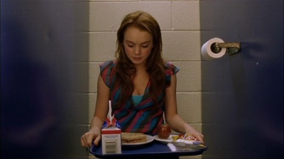 贱女孩剧照的剧照