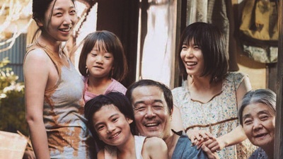 小偷家族剧照的剧照