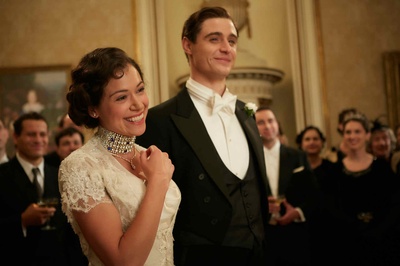 金衣女人剧照的剧照