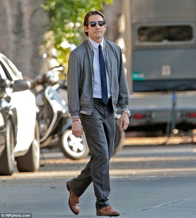 夜行者剧照的剧照