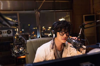 从你的全世界路过剧照的剧照