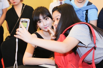 从你的全世界路过剧照的剧照