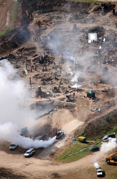 血战钢锯岭剧照的剧照