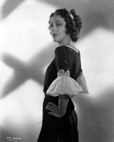 疤面人剧照的剧照