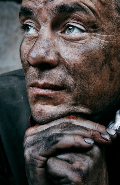 女狙击手剧照的剧照