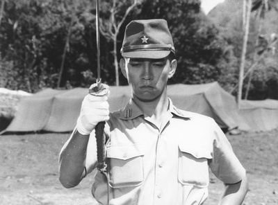 战场上的快乐圣诞剧照的剧照