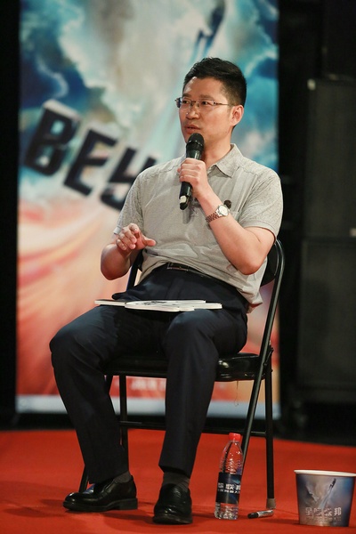 星际迷航3：超越星辰剧照的剧照