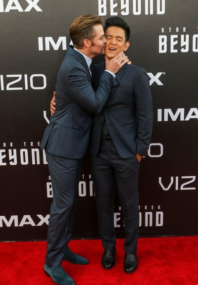 星际迷航3：超越星辰剧照的剧照