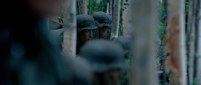 这里的黎明静悄悄剧照的剧照