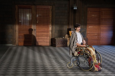 长牙剧照的剧照