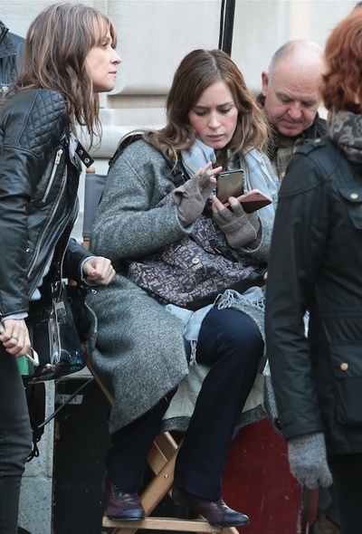 火车上的女孩剧照的剧照