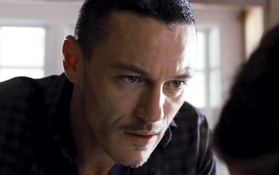 火车上的女孩剧照的剧照