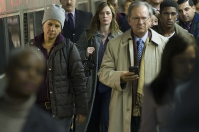 火车上的女孩剧照的剧照