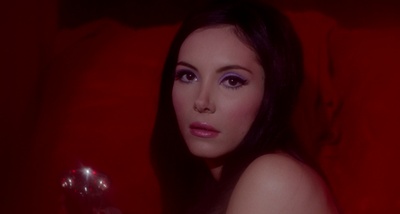 爱之女巫剧照的剧照