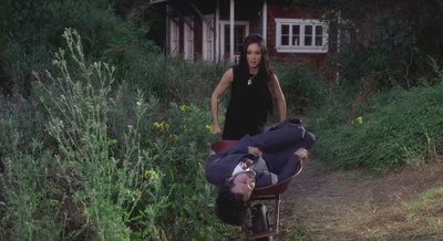 爱之女巫剧照的剧照