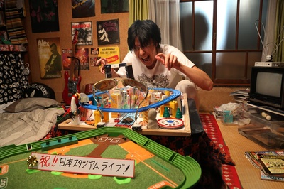 爱与和平剧照的剧照