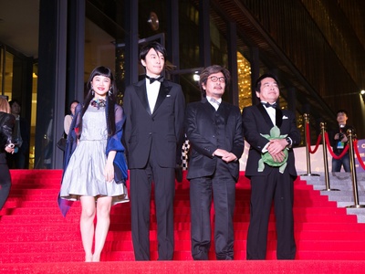 爱与和平剧照的剧照