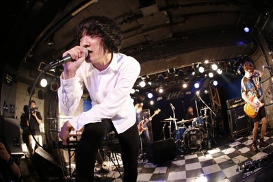 爱与和平剧照的剧照