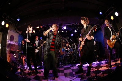 爱与和平剧照的剧照