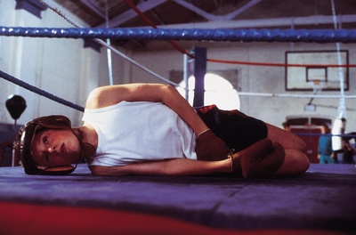 跳出我天地剧照的剧照