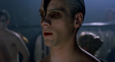 跳出我天地剧照的剧照