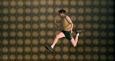 跳出我天地剧照的剧照