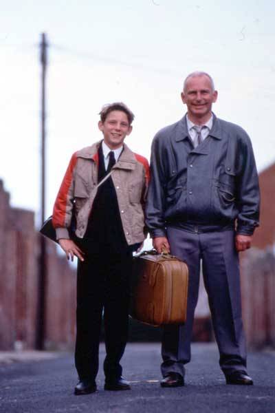 跳出我天地剧照的剧照